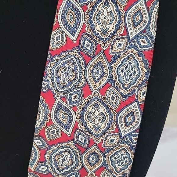 Christian Dior 100% Silk Men's Tie - Picture 2 of 7